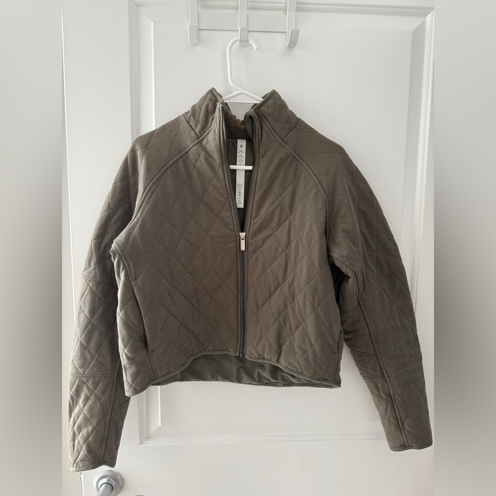 lululemon athletica Cropped Quilted Women's Puffer Jacket